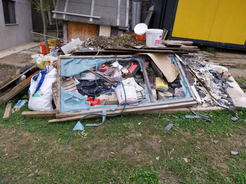 Debarasare apartament București: Pregătirea pentru vânzare sau renovare